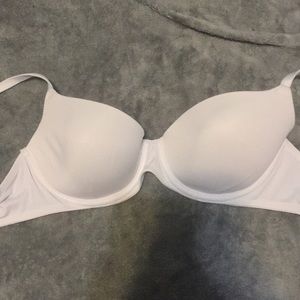pink white t-shirt bra, size 34 b